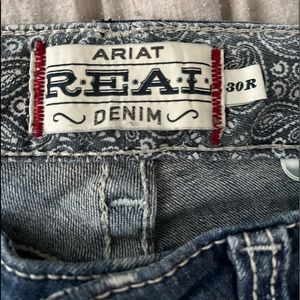 Ariat jeans size 30